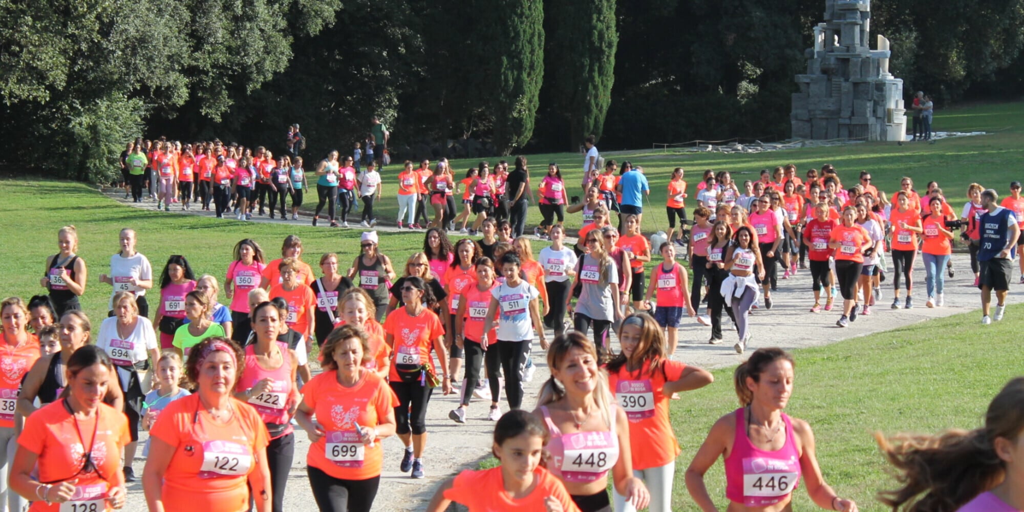 Sabato torna il Bosco in Rosa, 700 donne per i viali del Bosco di Capodimonte e per il Santobono