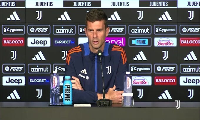 Thiago Motta su Vlahovic: "Potrebbe partire dalla panchina"