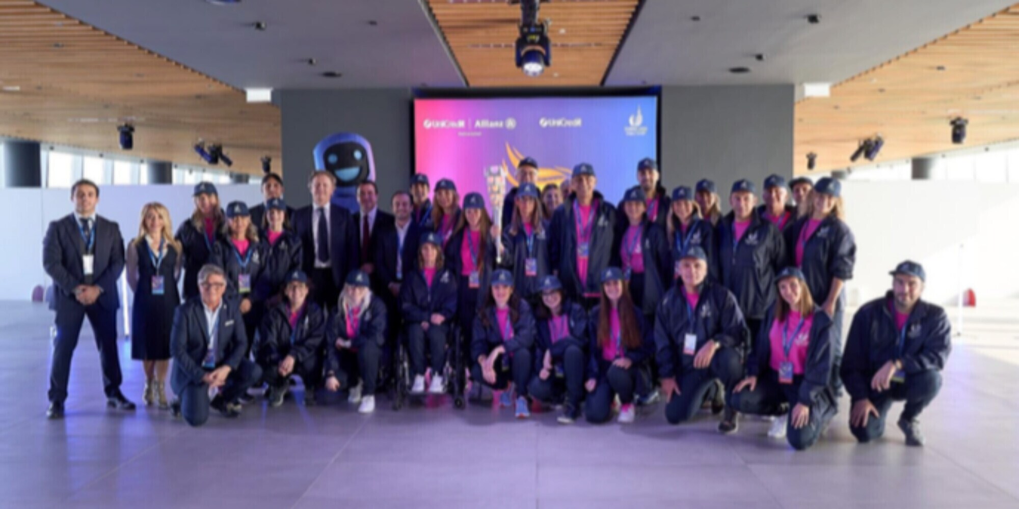 La Fiaccola dei Torino 2025 FISU World University Games in cima ai 207 metri dell’iconica Torre Allianz