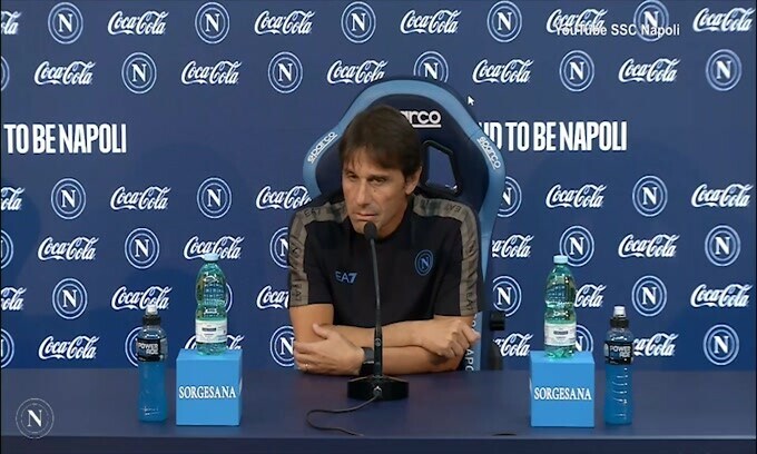 Conte: “Un allenatore non commenta le parole del presidente”