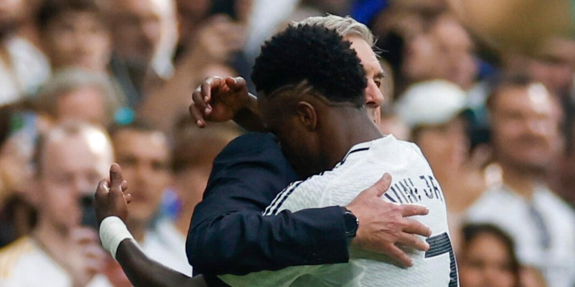Triplo Vinicius, poker Real ma Ancelotti sorride amaro: dramma infortuni