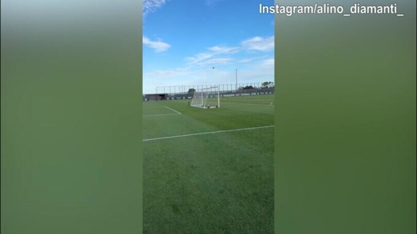 Diamanti: traversa e gol, che classe!