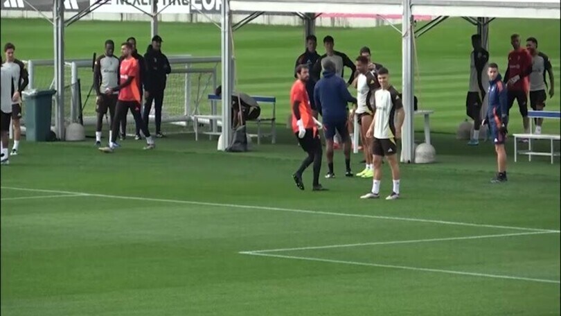 Juve, Adzic si ferma per almeno 15 giorni