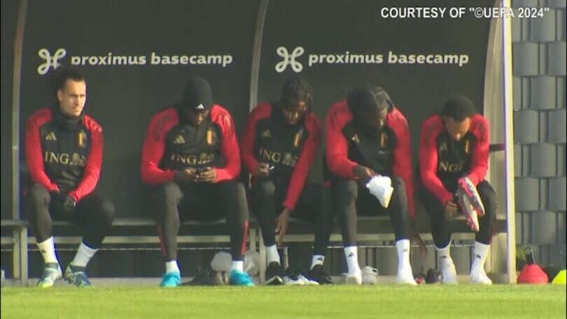 Lukaku, allenamento con lo smartphone