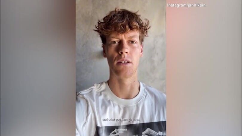 Tennis, l’emozionante video di Sinner per Nadal
