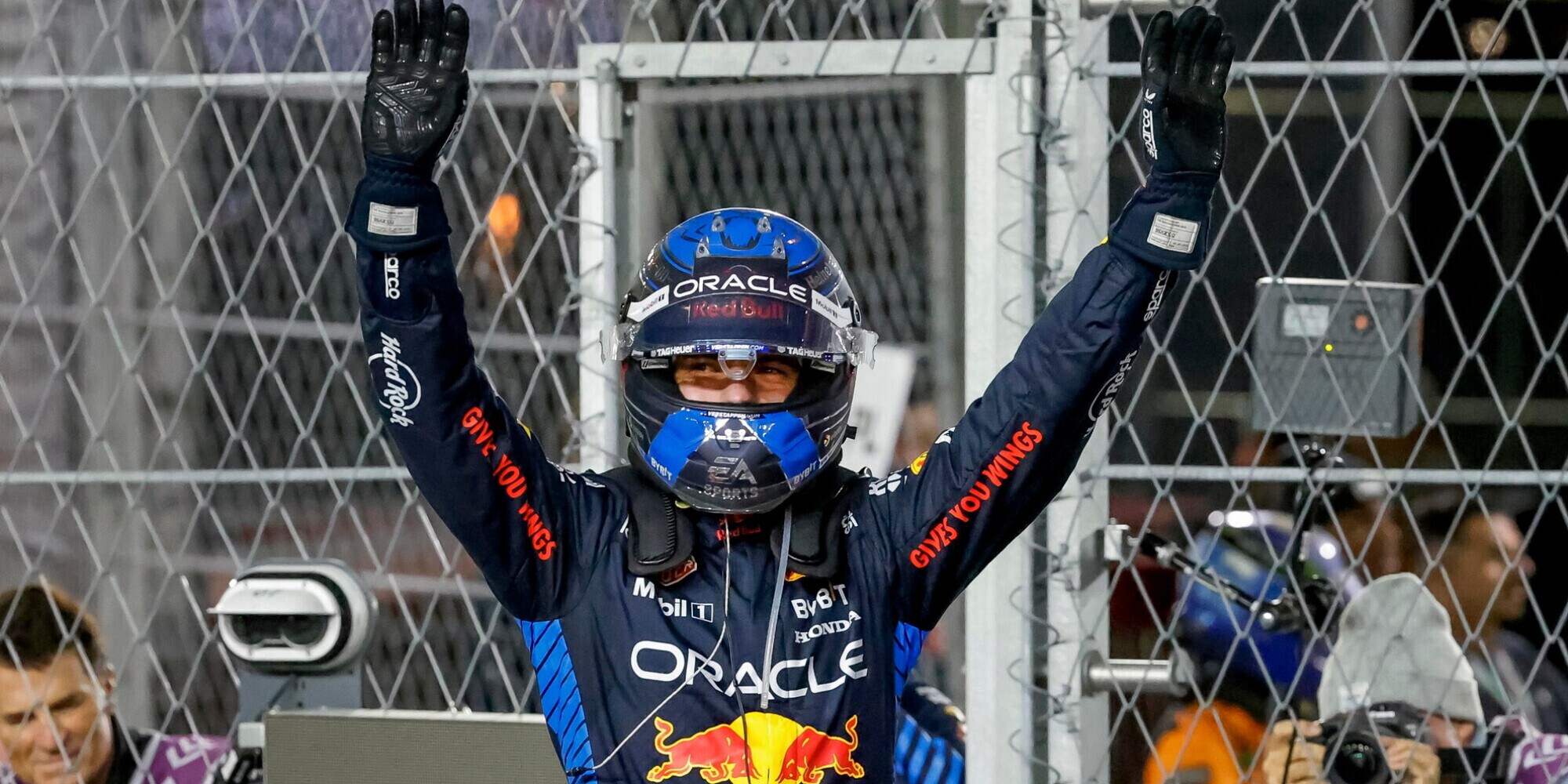 Verstappen campione del mondo: quarto titolo come Prost e Vettel