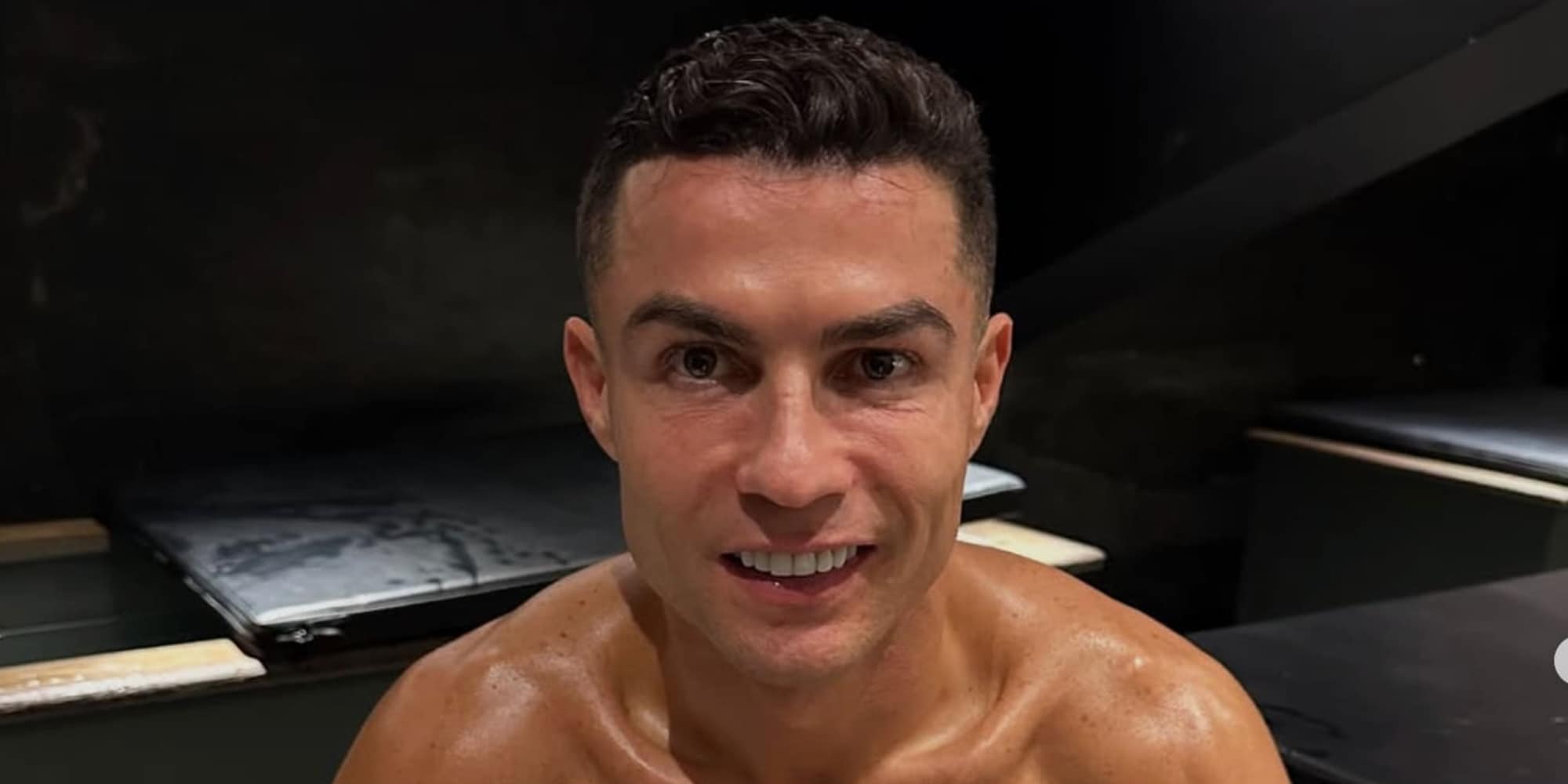 Cristiano Ronaldo, un noto chirurgo gli fa causa: il motivo è clamoroso