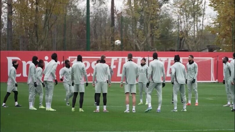 Allenamento Milan, chi ha fatto cadere la palla?