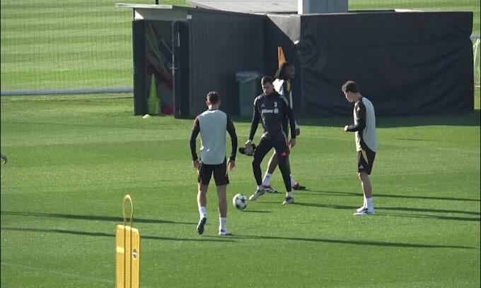 Juventus contata: l'allenamento verso l'Aston Villa
