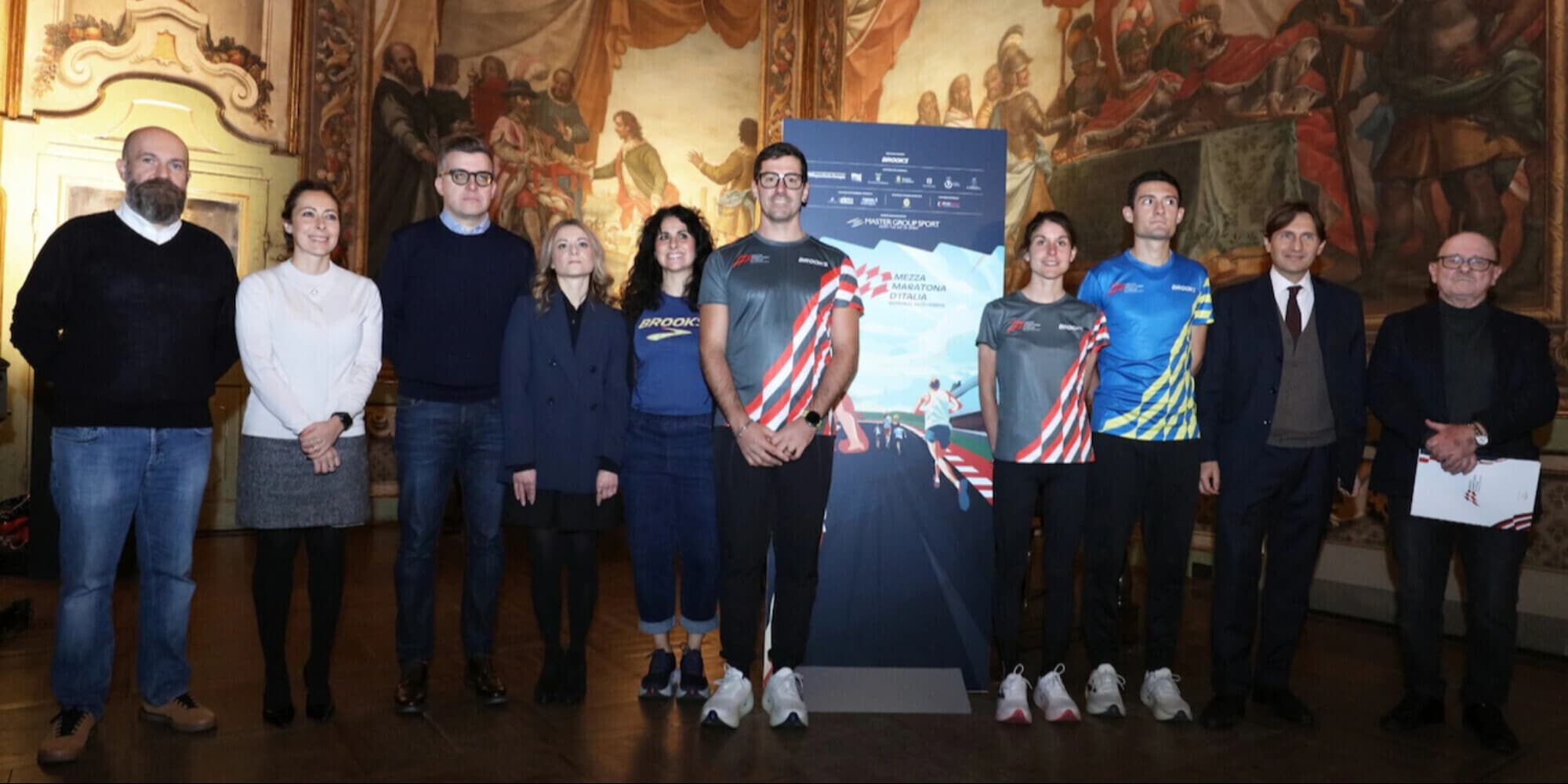 Mezza Maratona d’Italia "Memorial Enzo Ferrari”, presentate le maglie ufficiali
