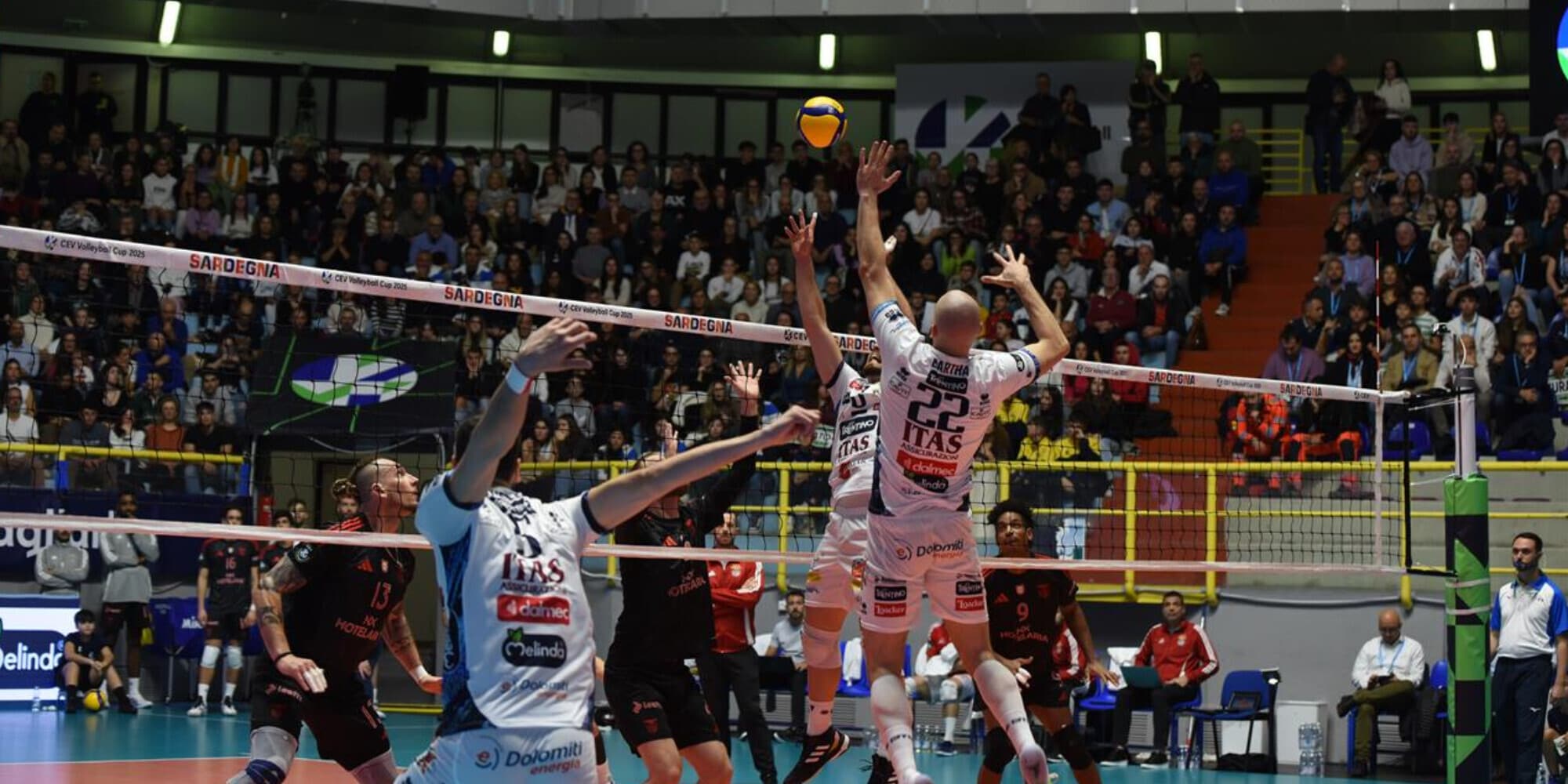 Cev Cup: il Benfica vince a Cagliari ma ai quarti va Trento