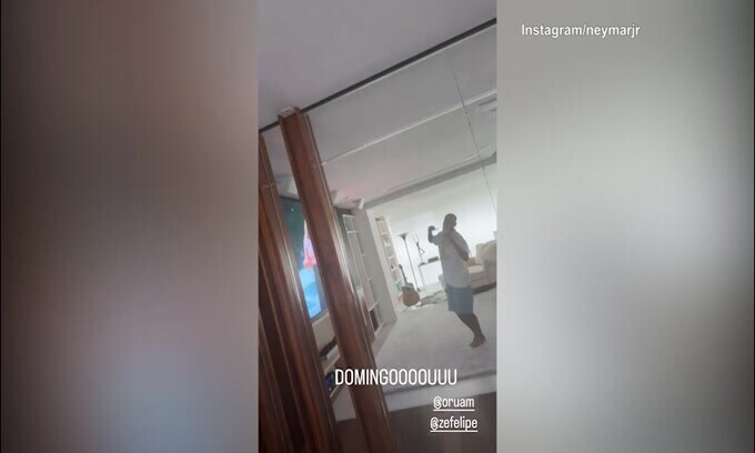 Neymar si scatena col balletto virale