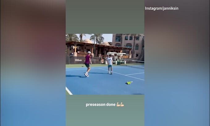Sinner, l'allenamento che chiude la pre season
