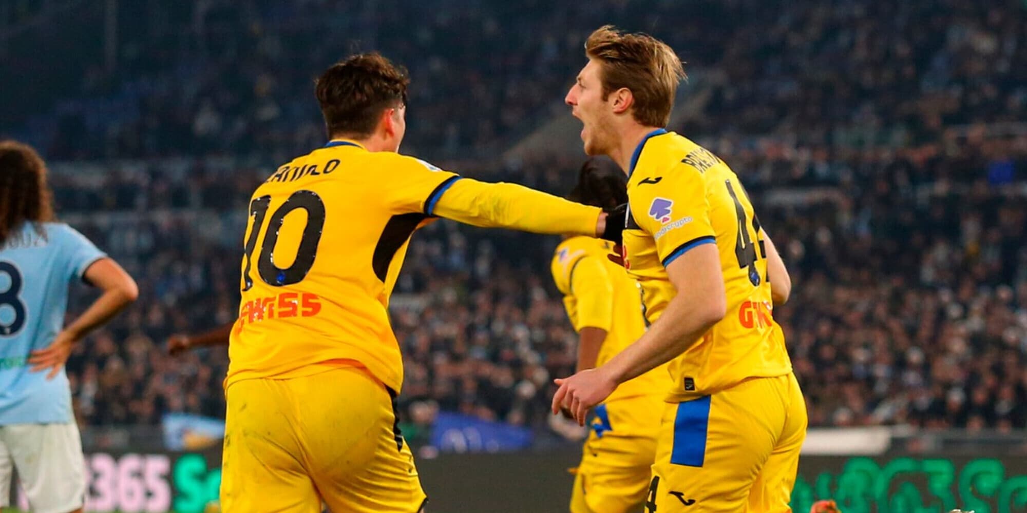L'Atalanta non cade, Gasp in vetta con i cambi: Lazio ripresa sul finale