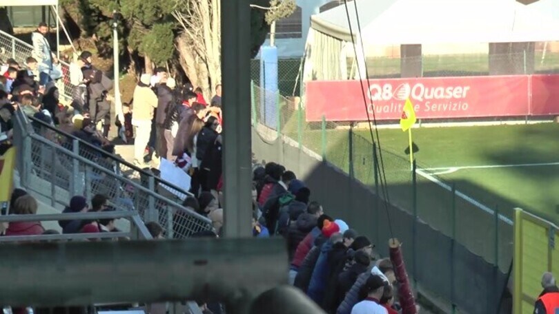 Roma, allenamento a porte aperte: che entusiasmo!
