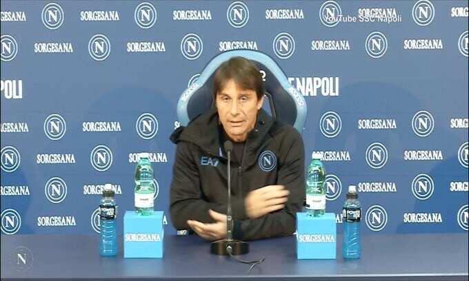 Conte: "A Firenze senza Politano e Kvara"