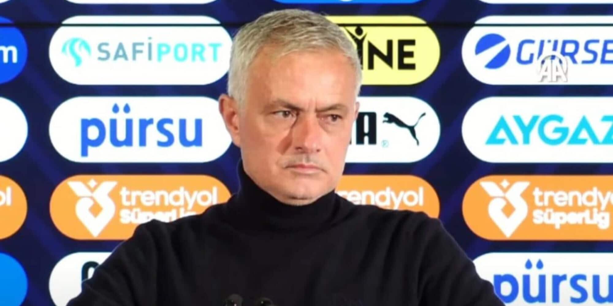 "Di cosa avete paura? Questo è un campionato tossico": Mourinho senza freni
