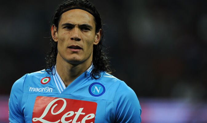 Cavani verso l'addio al Napoli. La Juve dovrebbe puntare tutto su di lui?