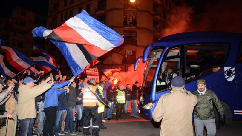 FOTO Sampdoria, il corteo dei tifosi prima della partita con l'Inter