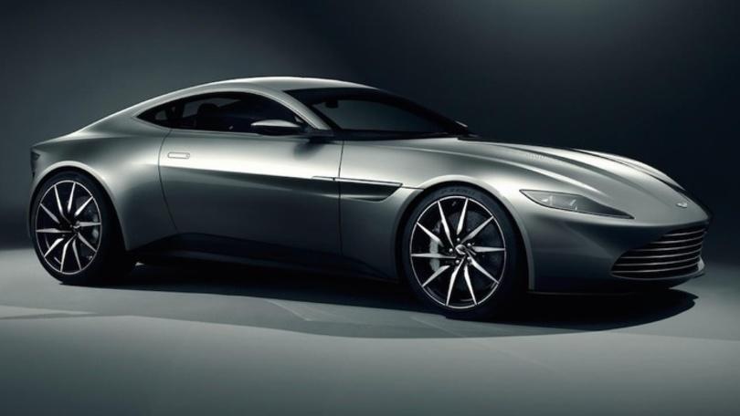 James Bond mette all’asta la sua Aston Martin