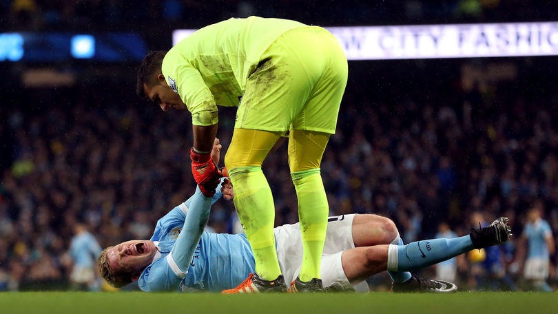 Manchester City, per De Bruyne infortunio al ginocchio