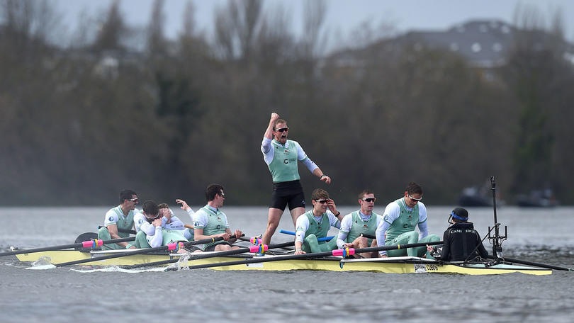 Canottaggio, Cambridge che impresa! Batte Oxford dopo quattro anni