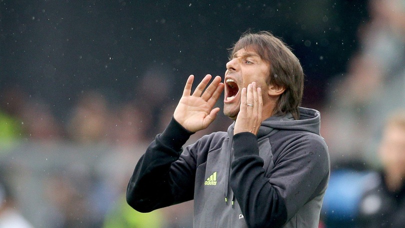 Conte parte con una sconfitta: 2-0 con il Rapid Vienna