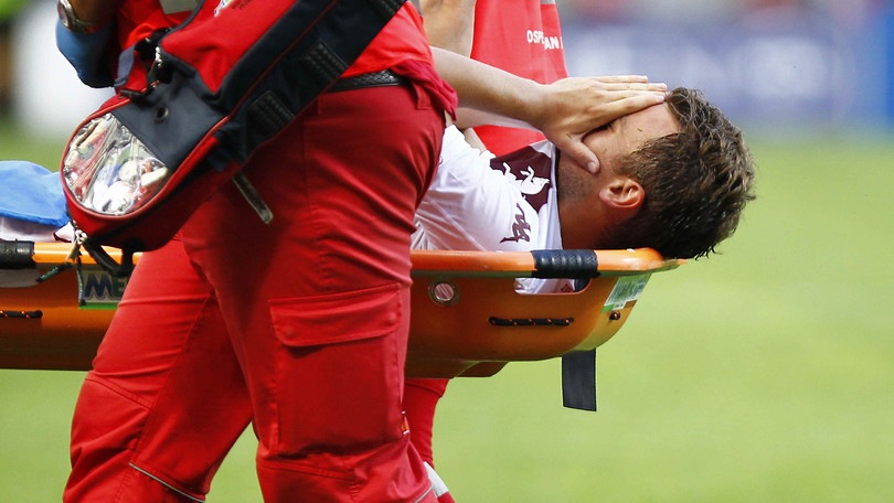 Torino, Ljajic si infortuna ed esce in barella