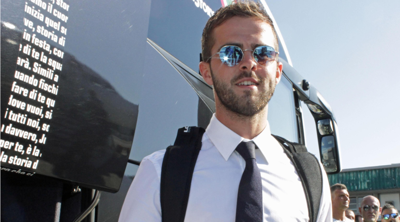 La Juventus a Fiumicino: Pjanic torna a Roma e punta la Lazio