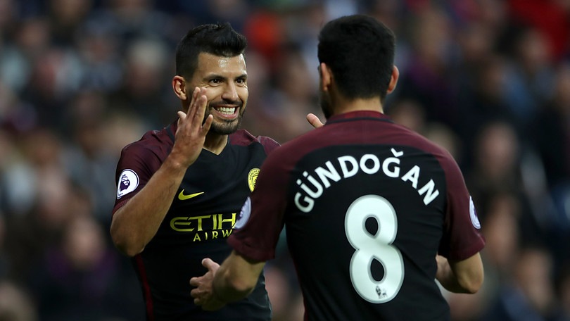 FOTO City show: doppiette di Aguero e Gundogan