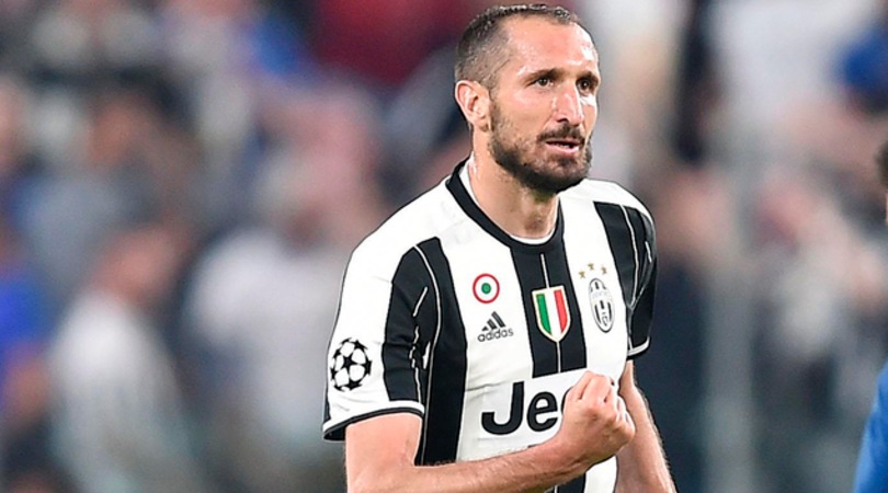 Juventus, Chiellini entra nella top 10 dei più presenti: chi c'è prima di lui?