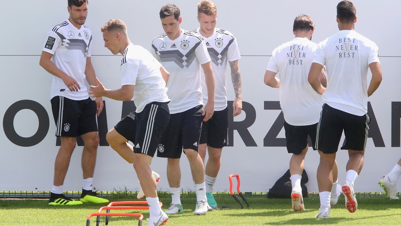 Germania, ritiro a Bolzano: Emre Can non c'è