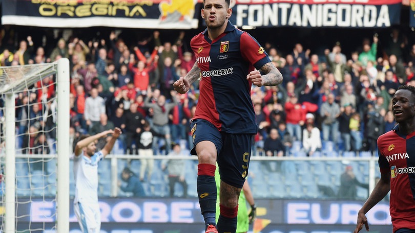 Criscito fa esplodere Marassi, il Genoa beffa la Lazio allo scadere