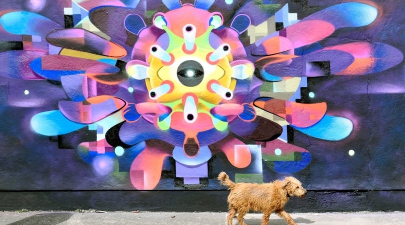 Il Coronavirus diventa un murales a Dublino