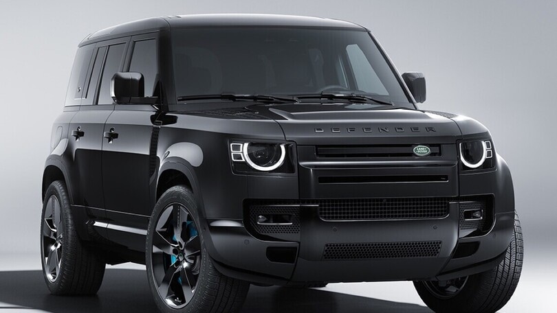 Land Rover Defender V8 Bond Edition
