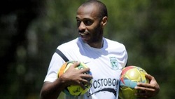 Foto Henry, una carriera da fuoriclasse in immagini