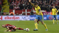Euro 2016, Svezia-Danimarca 2-1: decidono ?Forsberg e Ibra