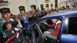 Torino, Ciro Immobile allo store Kappa: quanti tifosi per lui!