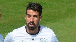 Juventus, guarda Khedira in ritiro con la Germania