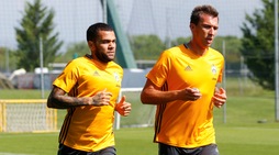 Juventus, ecco Dani Alves a Vinovo