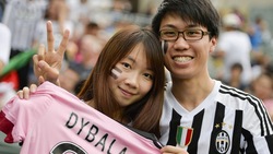 South China-Juventus: festa bianconera all'Hong Kong Stadium!