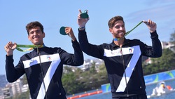 Olimpiadi, Abagnale e Di Costanzo conquistano il bronzo nel canottaggio
