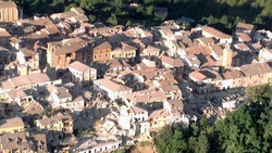 Terremoto, Amatrice dall'elicottero: il video della Polizia di Stato