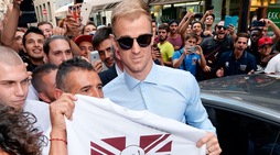 Torino, ecco Hart: che accoglienza i tifosi granata!