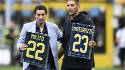 Inter, Materazzi e Milito accolti da eroi a San Siro