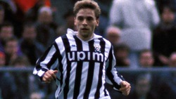 FOTO Aiuto! Un ex juventino è finito nella giungla...