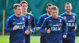 Belotti-Immobile: gli attaccanti azzurri sono già inseparabili a Coverciano