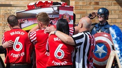 L'ultimo saluto al piccolo Bradley Lowery