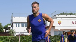 Roma, Strootman concentrato durante l'allenamento