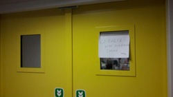 MotoGp, rossi lascia l'ospedale: guarda le foto